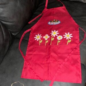 Hobby Lobby Children’s Apron Pink flowers pocket tie